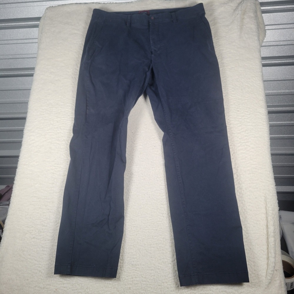 Untuckit St. Clair Chinos Mens Size 38x32 Navy Blue Relaxed Fit Stretch Cotton